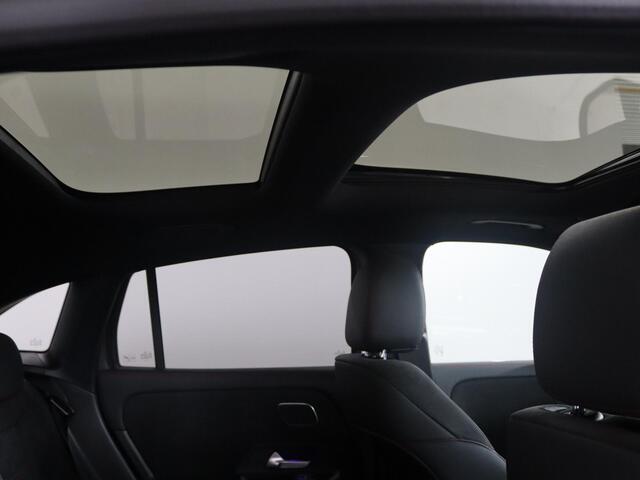Mercedes-Benz EQA 250+ Business Solution AMG 71 kWh | panoramadak | Memory stoelen | dodehoek detectie | warmtewerend glas