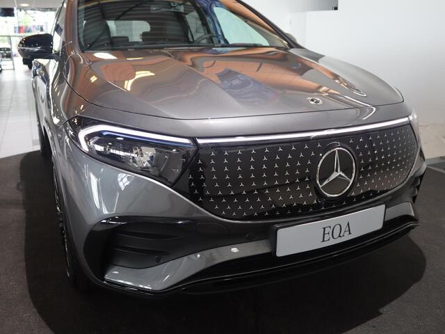 Mercedes-Benz EQA 250+ Business Solution AMG 71 kWh | Premium plus pakket | Burmester | Panoramaschuifdak | Head-up display |