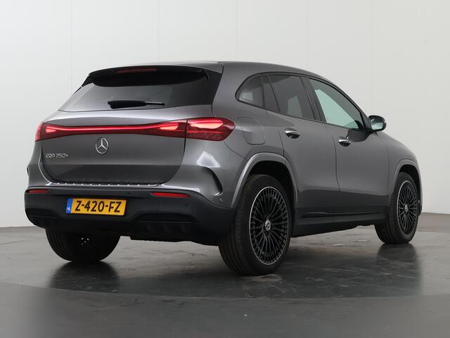 Mercedes-Benz EQA 250+ AMG Line 71 kWh | Night | Memory | Trekhaak | 20" lichtmetalen velgen | Keyless | Sfeerverlichting | Stoelverwarming |