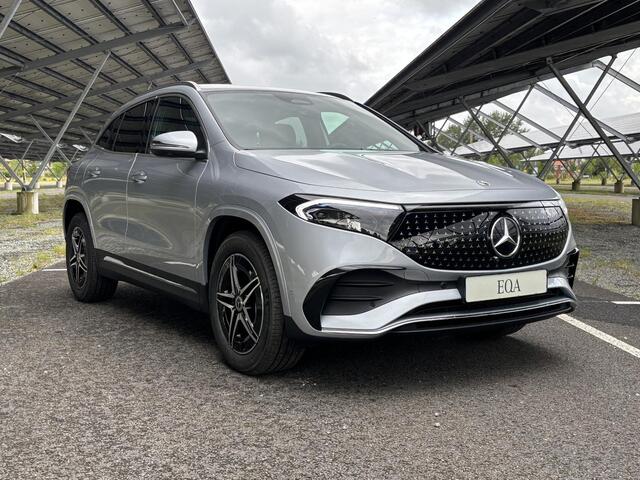 Mercedes-Benz EQA 250+ AMG 71 kWh | Panoramadak | Memory stoelen | 360 camera | Sfeerverlichting | Stoelverwarming |
