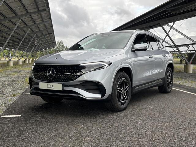 Mercedes-Benz EQA 250+ AMG 71 kWh | Panoramadak | Memory stoelen | 360 camera | Sfeerverlichting | Stoelverwarming |