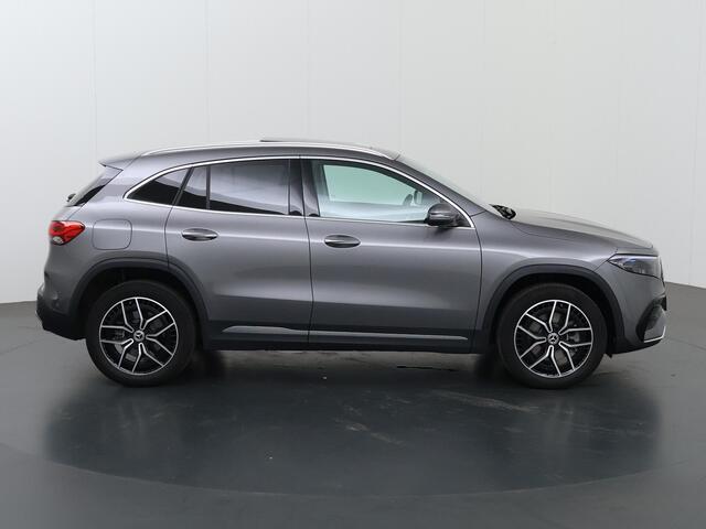 Mercedes-Benz EQA 250 Sport Edition 67 kWh | AMG | Panoramadak | Stoelverwarming | Keyless |