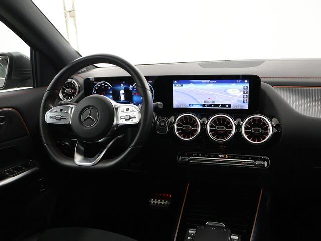 Mercedes-Benz EQA 250 Sport Edition 67 kWh | AMG | Panoramadak | Stoelverwarming | Keyless |