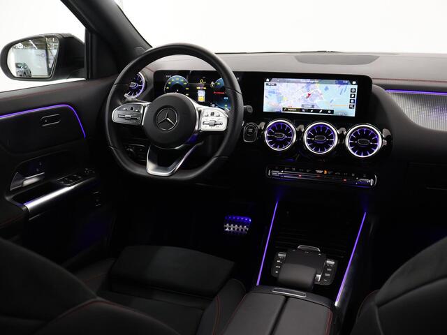 Mercedes-Benz EQA 250 AMG 67 kWh | Sfeerverlichting | Widescreen | Getint glas | Dodehoekassistent |