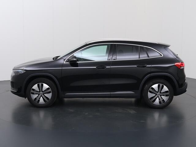 Mercedes-Benz EQA 250 Luxury Line 67 kWh | Getint glas | Sfeerverlichting | Widescreen |