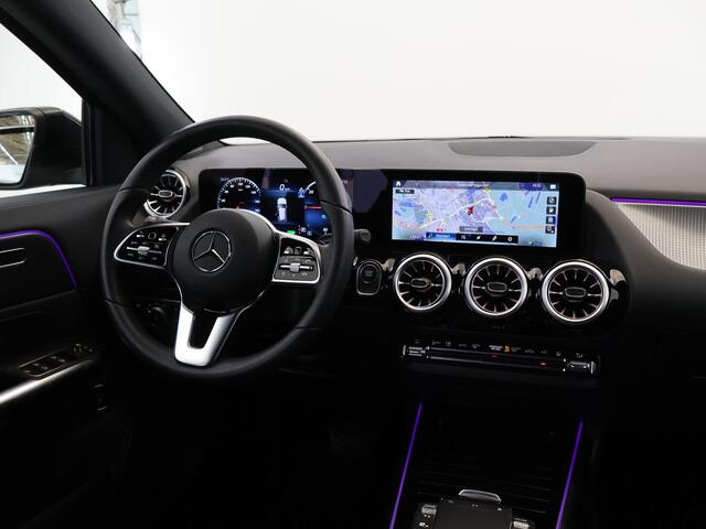 Mercedes-Benz EQA 250 Luxury Line 67 kWh | Getint glas | Sfeerverlichting | Widescreen |