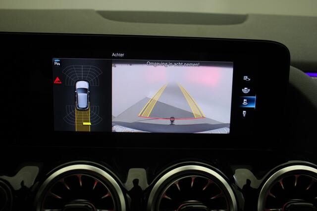 Mercedes-Benz EQA 250 Business Solution Luxury 67 kWh - Camera, Trekhaak