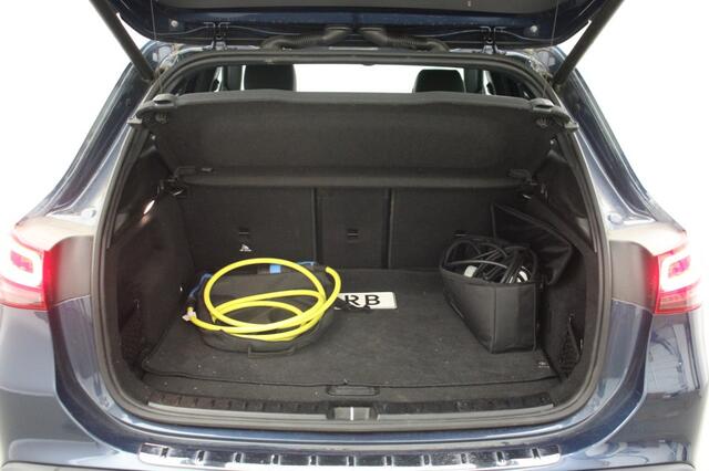 Mercedes-Benz EQA 250 Business Solution Luxury 67 kWh - Camera, Trekhaak