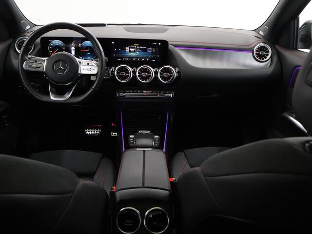 Mercedes-Benz EQA 250 AMG Line 67 kWh | Panoramadak | Night pakket | Keyless |