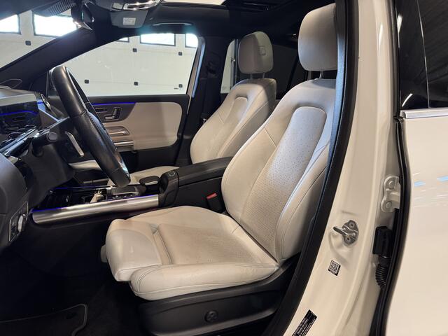 Mercedes-Benz EQA 250 Edition 1 67 kWh | Full options | AMG | Pano | Sfeerverlichting | Adaptive cruise | Lederen sportstoelen | Head-Up