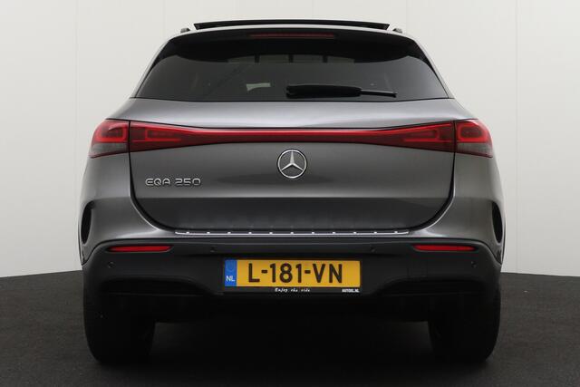 Mercedes-Benz EQA 250 Business Solution AMG 67 kWh Pano-dak Burmester 360* Camera