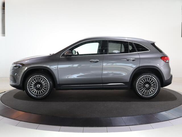 Mercedes-Benz EQA 250 AMG Line 67 kWh | Multispaaks | Apple Carplay | Getint glas |