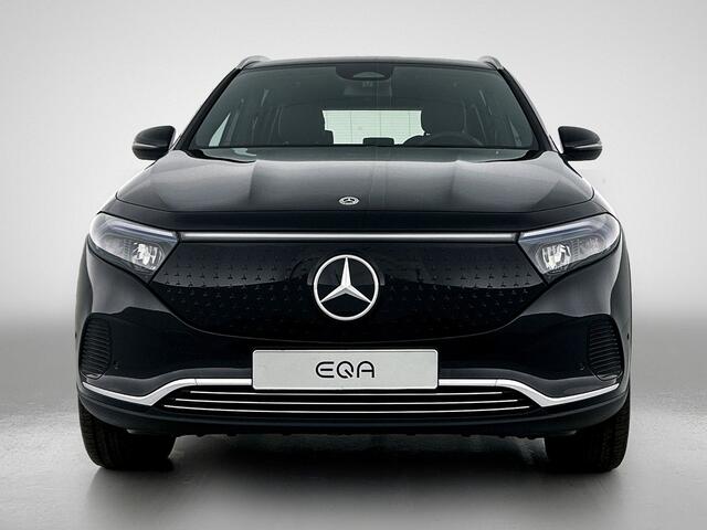 Mercedes-Benz EQA 250+ Business Solution 71 kWh | Parkeerpakket met achteruitrijcamera | Extra USB-poorten | Zitcomfortpakket| Sfeerverlichting | EASY PACK achterklep | Stoelverwarming voor | Licht- en zicht pakket|