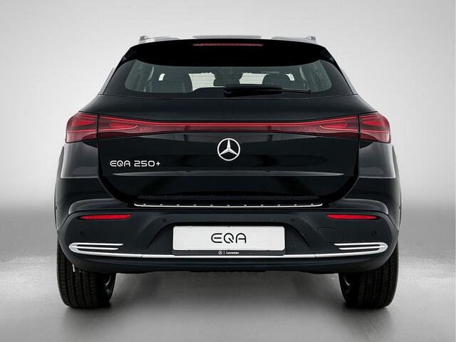 Mercedes-Benz EQA 250+ Business Solution 71 kWh | Parkeerpakket met achteruitrijcamera | Extra USB-poorten | Zitcomfortpakket | Sfeerverlichting | EASY PACK achterklep | Stoelverwarming voor | Licht- en zicht pakket |