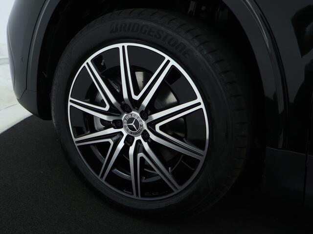 Mercedes-Benz EQA 250+ Business Solution AMG 71 kWh | Parkeerpakket met 360°-camera | KEYLESS-GO comfort pakket | Premium Plus pakket | GUARD 360° Voertuigbescherming Plus | EASY PACK achterklep | Dodehoekassistent |