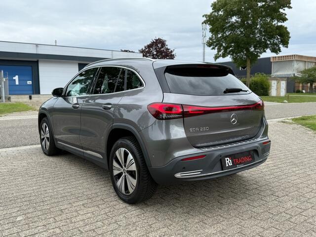 Mercedes-Benz EQA Electric Art 67kWH Trekhaak Camera