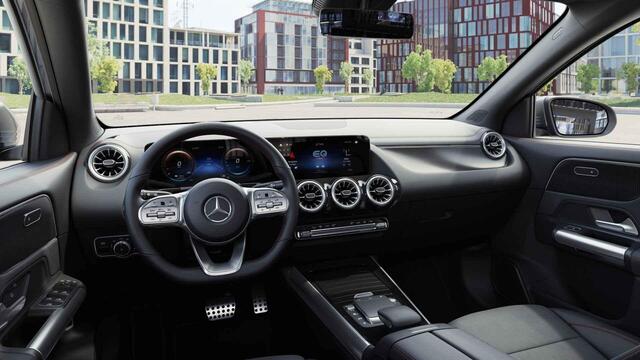 Mercedes-Benz EQA 250 AMG Line 67 kWh | Sfeerverlichting | Stoelverwarming | Achteruitrijcamera | Widescreen |