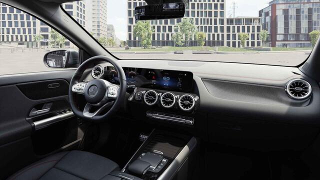 Mercedes-Benz EQA 250 AMG Line 67 kWh | Sfeerverlichting | Stoelverwarming | Achteruitrijcamera | Widescreen |