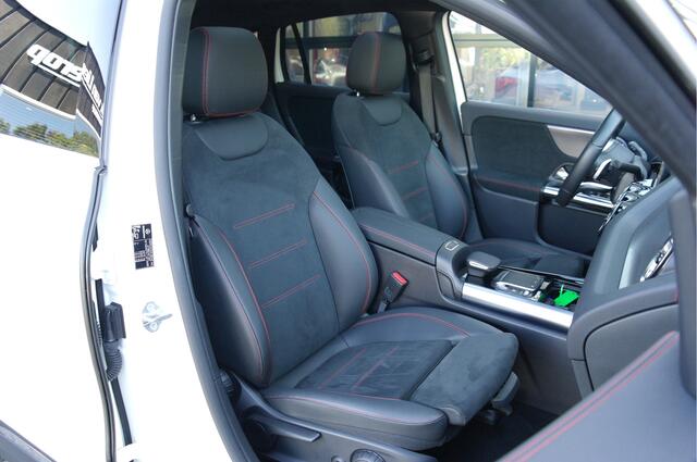 Mercedes-Benz EQA 250 Edition 1 67 kWh AMG-Pakket | Dealer Onderhouden | Pano | Carplay | Burmester | Sfeer