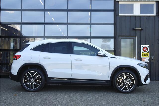 Mercedes-Benz EQA 250 Edition 1 67 kWh AMG-Pakket | Dealer Onderhouden | Pano | Carplay | Burmester | Sfeer