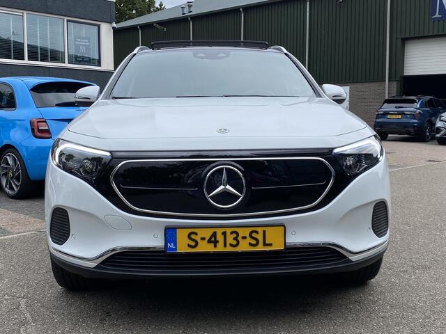Mercedes-Benz EQA 250 Luxury Line 67 kWh DEALER ONDERHOUDEN | AMBILIGHT | CAMERA | PANORAMADAK | RIJKLAARPRIJS INCL. 12MND BOVAG