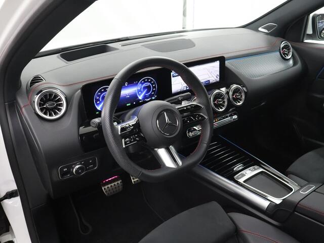 Mercedes-Benz EQA 250+ Business Solution AMG 71 kWh | Panoramadak | Burmester | Head-up display | Memory stoelen | Winter pakket | 360 camera |