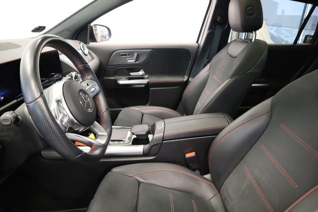 Mercedes-Benz EQA 300 4MATIC Business Solution AMG 67 kWh ACC Panoramadak Blindspot