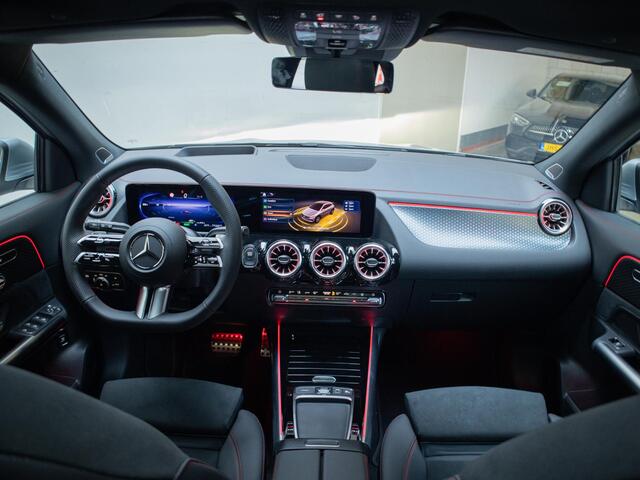 Mercedes-Benz EQA 250+ Business Solution AMG Panorama dak | Trekhaak