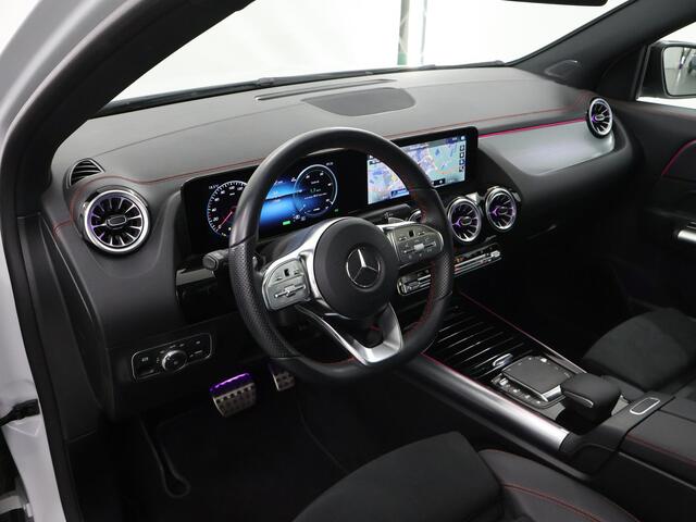 Mercedes-Benz EQA 250+ Business Edition 71 kWh | AMG | Panoramadak | Sfeerverlichting | Memory | 360 graden camera |