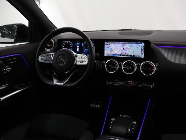 Mercedes-Benz EQA 250+ Business Edition 71 kWh | AMG | Panoramadak | Sfeerverlichting | Memory | 360 graden camera |