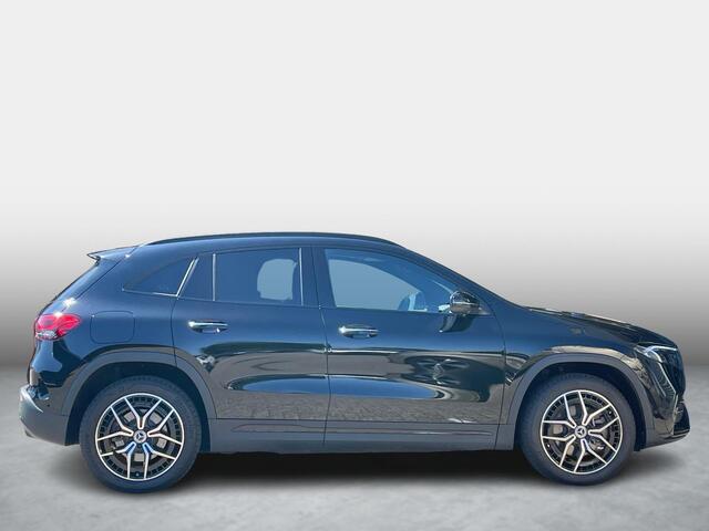 Mercedes-Benz EQA 250+ AMG | Panoramadak | 360° Camera | Night pakket | Elektrisch Verstelbare Stoelen + Memory | Dodehoekassistent | Advanced Sound System | Apple CarPlay | Android Auto | Sfeerverlichting | Stoelverwarming