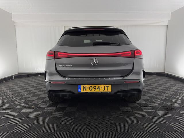 Mercedes-Benz EQA 250 Business Solution AMG 67 kWh [3-FASE] (SOH-98%) AUT. *PANO | NAVI-FULLMAP | DAB | CAMERA | DIGI-COCKPIT | HEATED-SPORTSEAT | CRUISE | 18'' ALU*