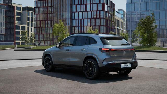 Mercedes-Benz EQA 250+ Business Solution AMG 71 kWh | Panoramaschuifdak | Night | Dodehoekassistent | Head-up | Burmester | Winterpakket |