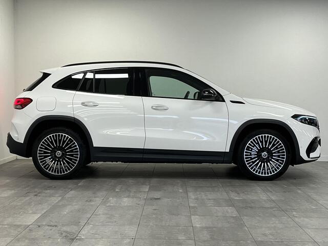 Mercedes-Benz EQA 250 AMG-Line 67 kWh | soH 97% | Burmester | Nightpakket | El. verstelbare stoelen met geheugen | 1e eigenaar |