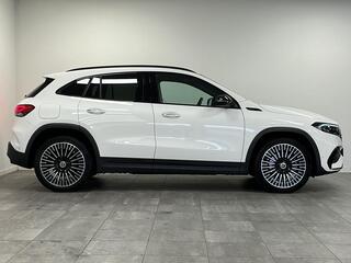 mercedes-benz-eqa-250-amg-line-67-k