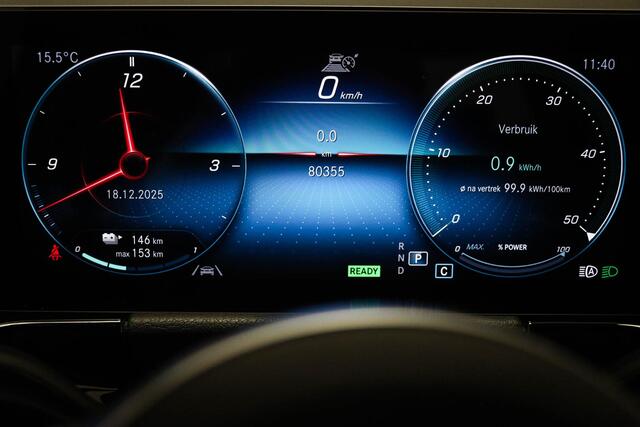 Mercedes-Benz EQA 250 AMG Line 67 kWh | RIJASSISTENTIE PACK | PANORAMADAK | DAB | APPLE | 360 CAMERA | TREKHAAK