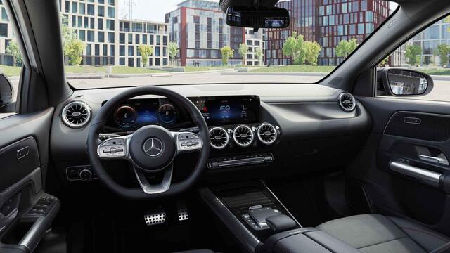 Mercedes-Benz EQA 250+ AMG Line 71 kWh | Night pakket | Stoelverwarming | Widescreen | Sfeerverlichting |