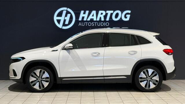 Mercedes-Benz EQA 250 Electric Art 67 kWh + PANO / CAMERA / DODEHOEK / SFEERVERLICHTING