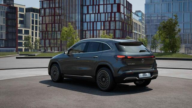 Mercedes-Benz EQA 250+ Business Solution AMG 71 kWh | Panoramaschuifdak | Leder | Dodehoekassistent | Head-up | Burmester | Winterpakket |