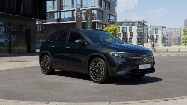 Mercedes-Benz EQA 250 Sport Edition 67 kWh | AMG | Night | Multispaaks velgen | Stoelverwarming | Sfeerverlichting |