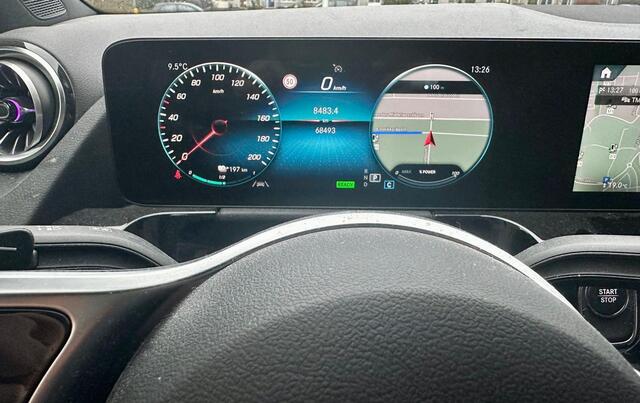 Mercedes-Benz EQA 250 Business Solution Luxury 67 kWh VERWACHT | Ambilight | Elektr. achterklep | Stoelverwarming | Camera | Origineel Nederlandse auto | NAP | 12 mnd BOVAG garantie