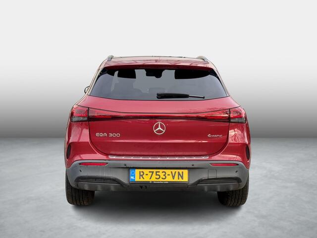 Mercedes-Benz EQA 300 4MATIC Business Solution AMG 67 kWh