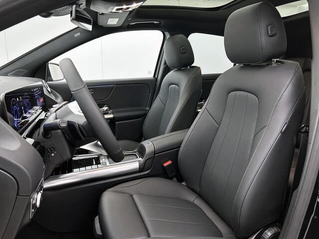 Mercedes-Benz EQA 250+ Business Solution Luxury 71 kWh | Trekhaak | Winterpakket | Sierdelen in lindenhout zwart | Donkergetint glas achter | Smartphone integratie | Panoramaschuifdak | EASY PACK achterklep |