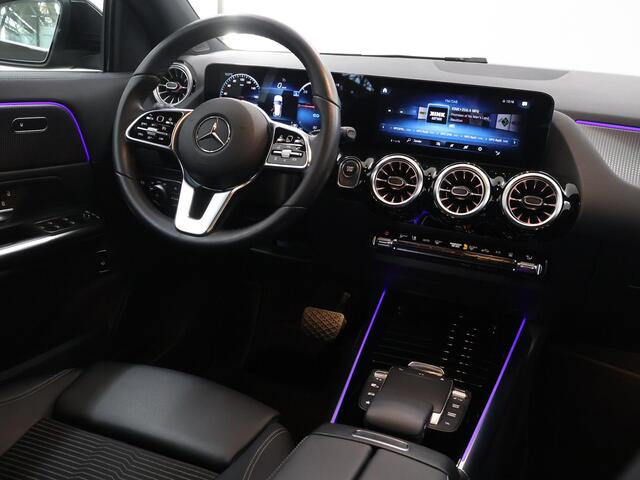 Mercedes-Benz EQA 250 Business Solution Luxury 67 kWh | Achteruitrijcamera | Stoelverwarming | Sfeerverlichting |