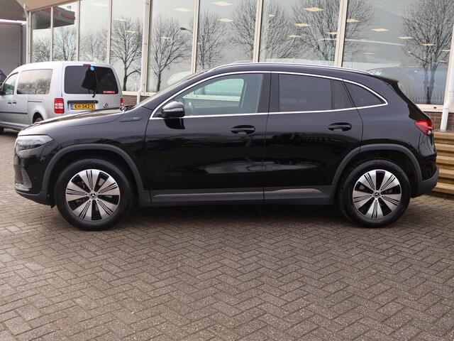 Mercedes-Benz EQA 250 LUXURY 67 kWh SOH 96% + PANORAMA | CAMERA | SFEERVERLICHTING | STOELVERWARMING