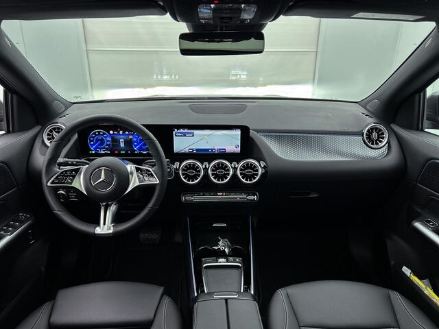 Mercedes-Benz EQA 350 4M Luxury Line 71kWh Facelift, Pano, 20"