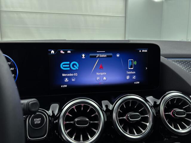 Mercedes-Benz EQA 350 4M Luxury Line 71kWh Facelift, Pano, 20"