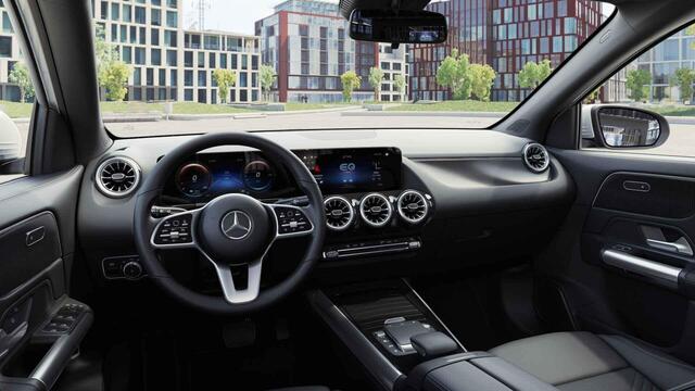 Mercedes-Benz EQA 250+ Business Edition 71 kWh | Stoelverwarming | Getint glas | Achteruitrijcamera | 18" lichtmetalen velgen |