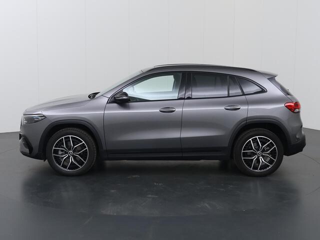 Mercedes-Benz EQA 250+ AMG Line 71 kWh | Premium pakket | Panoramadak | Advanced Audio | Stoelverwarming |