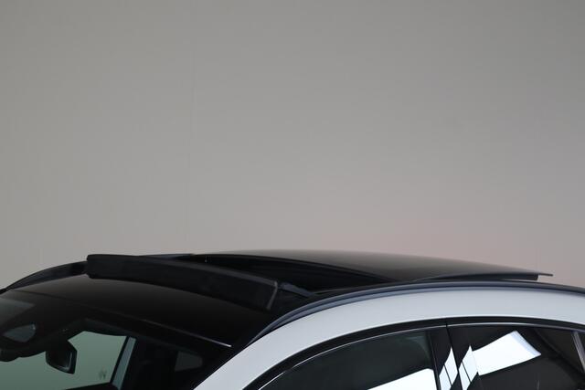 Mercedes-Benz EQA 250+ Business Solution AMG 71 kWh - NL- Auto!! Burmeister I Head Up. I Pano